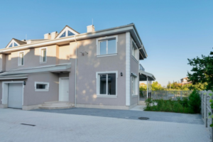 1j166410379163225 lq cleanup