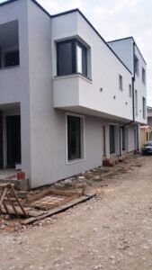 1j171895190153785 15